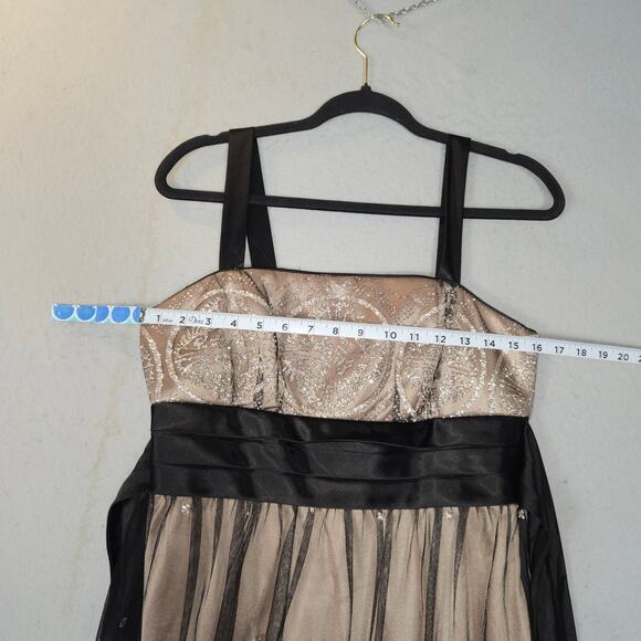 R & M Richards Womens Size 6 Beige Prom Dress Black Lace Overlay Glitter Formal - Picture 11 of 14